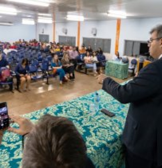 Judiciário realiza reunião sobre ressocialização com empresários e comunidade acadêmica em Juína